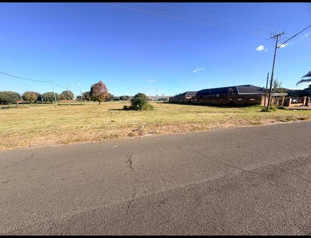 LAND FOR SALE IN ERASMIA